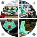 Miętowa bluza koc oversize w różnych aranżacjach – ciepła i wygodna bluza z kapturem idealna do domu, na taras i na chłodne dni