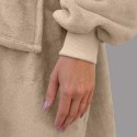 Beżowa bluza koc oversize – miękki, przyjemny w dotyku materiał i elastyczny ściągacz zapewniają maksymalny komfort noszenia