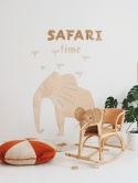 Drewniana dekoracja ścienna słoń safari w pokoju dziecka styl boho naturalne wnętrze