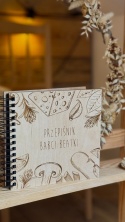 Personalizowany przepiśnik Babci Beatki z grawerem – notes kuchenny na prezent dla babci