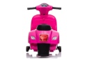 Różowy skuter na akumulator dla dzieci Vespa GTS 300 Mini widok z tyłu