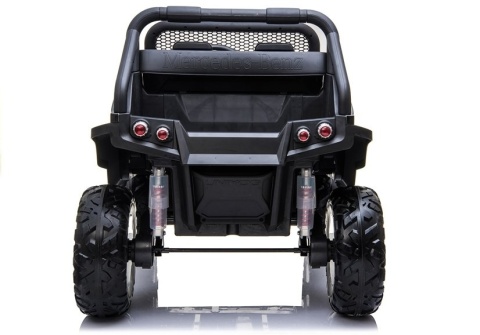 Mercedes Unimog na akumulator dla dzieci – tylna część pojazdu