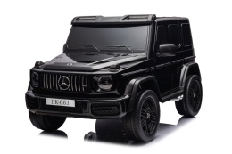 Czarny lakierowany Mercedes G63 4x4 XXL na akumulator dla dzieci – widok z przodu.