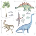 Wymiary naklejki Dinozaury II – stegozaur, brachiozaur, pterodaktyl, palma i dekoracyjne elementy.