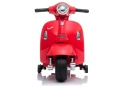Czerwony skuter Vespa GTS 300 Mini dla dzieci widok z przodu