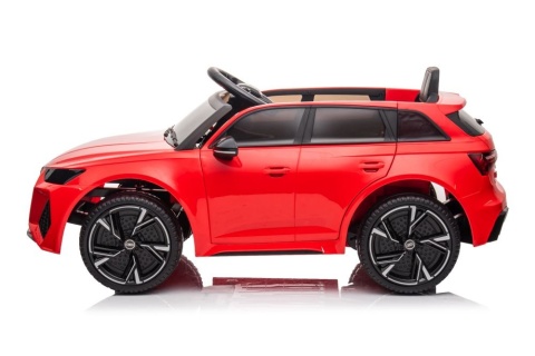 Audi RS6 na akumulator dla dziecka w kolorze czerwonym