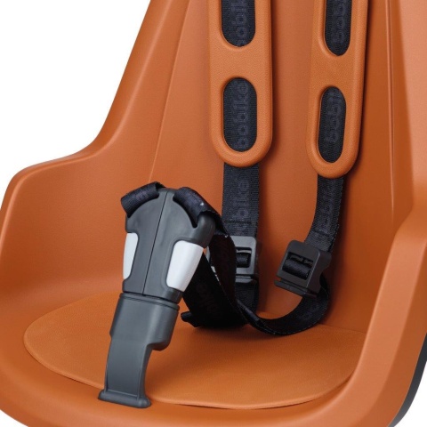 Trzypunktowe pasy bezpieczeństwa w foteliku rowerowym Bobike One Mini cinnamon brown