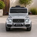 Mercedes AMG G63 na akumulator srebrny dla dzieci – licencjonowane auto elektryczne z oświetleniem LED