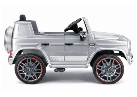 Mercedes AMG G63 na akumulator srebrny – boczny profil pojazdu elektrycznego dla dzieci.