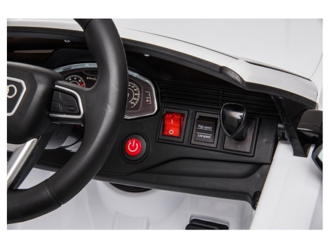 Kierownica i kokpit Audi RS Q8 na akumulator dla dzieci