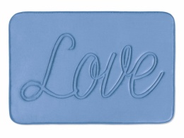 Niebieski dywanik łazienkowy LOVE 45x70 cm miękki antypoślizgowy z napisem Love do łazienki