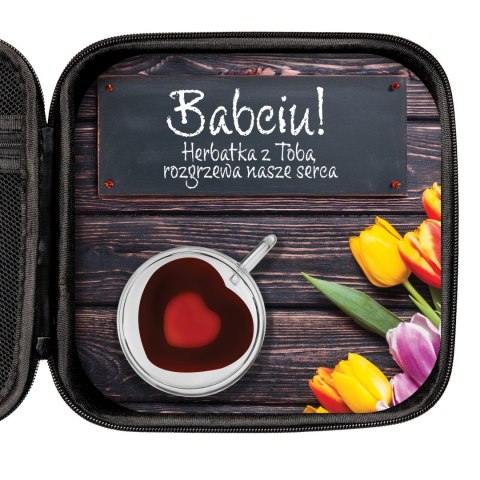 Prezent dla babci zestaw z herbatą kubkiem i zaparzaczem z napisem Babciu